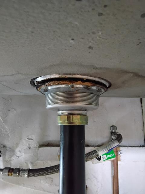 Covina, CA - 
I was called to a home to fix a leak under the kitchen sink. I removed the old strainer and replaced it with a new one. Covina, CA - 
I was called to a home to fix a leak under the kitchen sink. I removed the old strainer and replaced it with a new one.