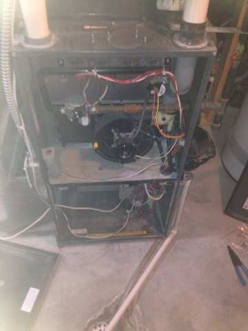 Heating repair call. Perform annual furnace tune up. If you have a furnace that's not working properly. Have a tune up, and your heating system inspected.  Rheem furnace 31 years old. We will be installing a new furnace. Installing new humidifier, and air cleaner. 