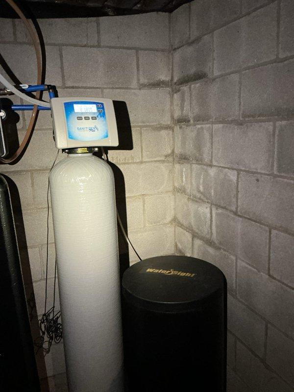 Completed salt delivery service for water treatment system. Filled brine tank with water softener salt as requested. Inspected WaterRight water softening unit and sanitizer control system to ensure proper operation after salt replenishment.