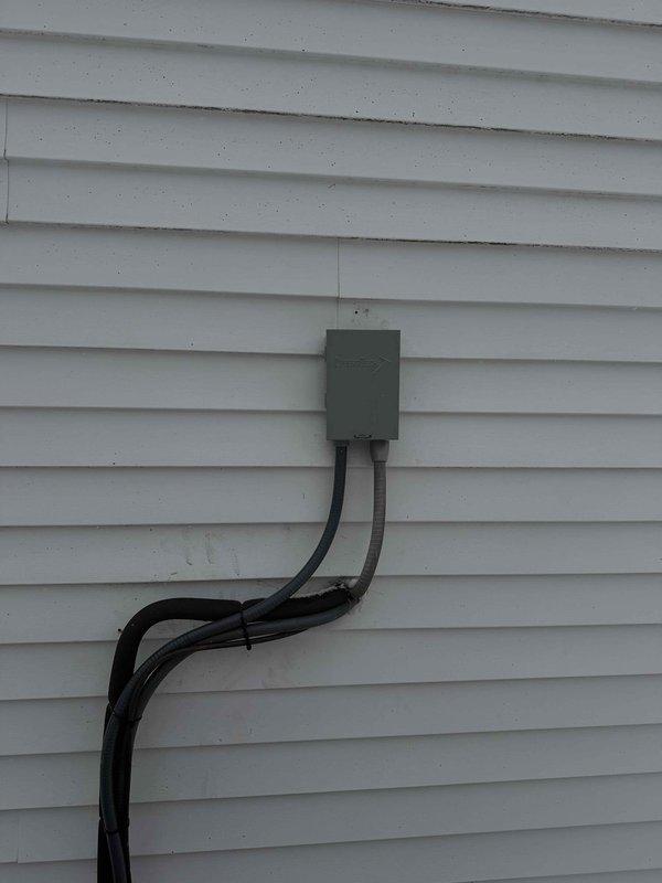 Successfully installed a complete 90% furnace and air conditioning system utilizing R-454B refrigerant. Mounted the outdoor condensing unit on a level surface and properly connected refrigerant lines. Installed electrical disconnects and completed all necessary wiring to ensure safe system operation.