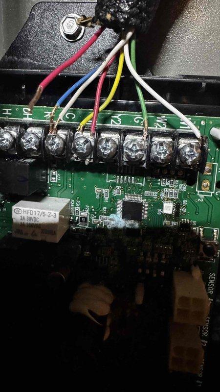 Replaced faulty mitigating board and installed Aprilaire Add-A-Wire kit to convert 5-wire system to 4-wire controller. Verified proper operation of control system with new board installed as evidenced by illuminated indicator light on sensor.