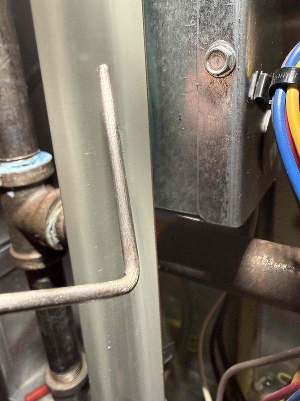 Performed scheduled heating maintenance on 12-year-old system. Conducted combustion analysis showing optimal efficiency at 95.6% with acceptable CO levels (16ppm) and CO₂ at 6.2%. Inspected connection points and wiring, all components found in working order with normal wear consistent with system age.