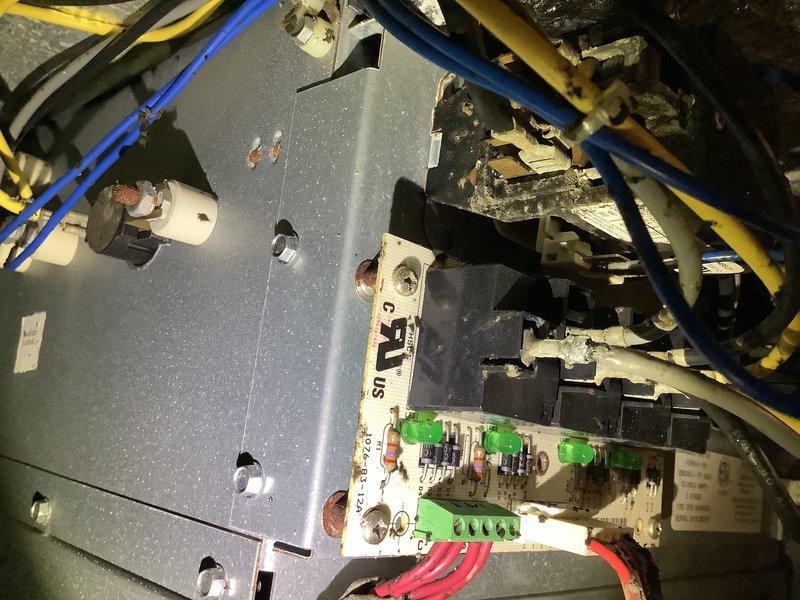 Performed routine maintenance on geothermal HVAC system. Inspected electrical components and control board for proper operation, confirming all connections were secure. System functioning correctly; replaced filter as required per manufacturer specifications.