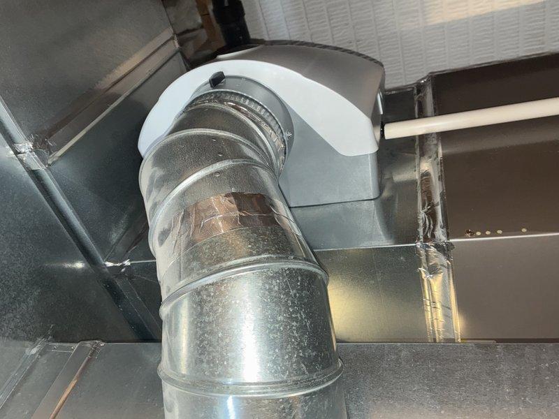 Successfully completed installation of a new 600 model humidifier for the customer. Removed existing equipment, installed the replacement unit, and verified proper connection to the ductwork and control system. System is now functioning correctly with the digital control panel showing appropriate readings.