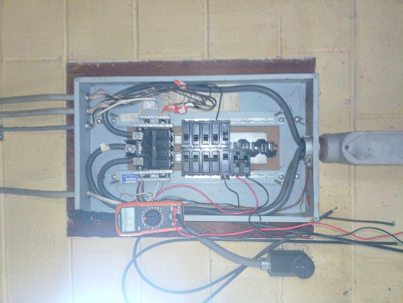 Performed inspection service on 400A commercial panel in detached garage. Conducted comprehensive testing of circuits using digital multimeter, checking voltage at breakers and ensuring proper connections throughout. Examined adjacent junction box with duplex receptacles for proper installation and functionality. All components were operational with no immediate issues requiring remediation.