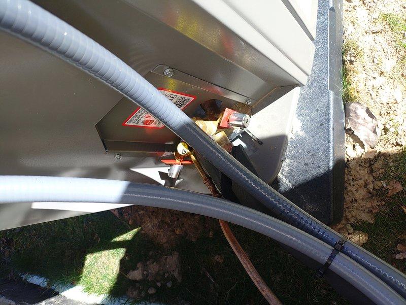 Responded to a no-cooling service call for a newly installed air conditioning system under warranty. Conducted diagnostic assessment of the outdoor condenser unit and electrical connections. Identified and resolved PCB (printed circuit board) issue that was preventing system startup, restoring proper operation to the unit. Unit is now functioning correctly with all connections properly secured.