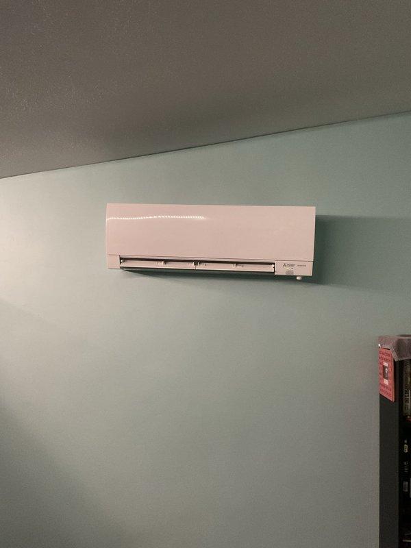 Performed routine maintenance and tune-up on a 2-year-old Mitsubishi ductless mini-split heat pump system. Inspected indoor wall-mounted unit in residential setting, confirming proper operation and condition. System appears well-maintained with no visible issues or required repairs identified during service.