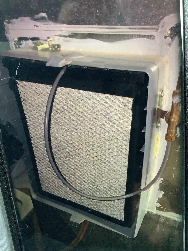 Performed routine AC tune-up service including inspection of electrical connections and evaporator coil. Verified proper wire terminal connections and examined the condition of the evaporator coil assembly, ensuring optimal system operation and airflow.