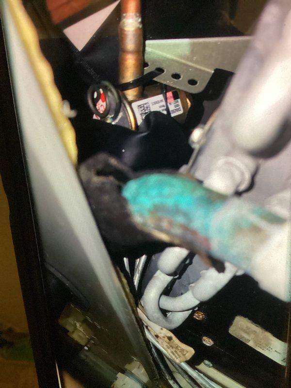 Completed comprehensive AC tune-up including inspection of electrical connections, refrigerant lines, and internal components. Verified proper wire terminations and examined copper piping for wear, ensuring all mechanical and electrical systems were functioning within manufacturer specifications.