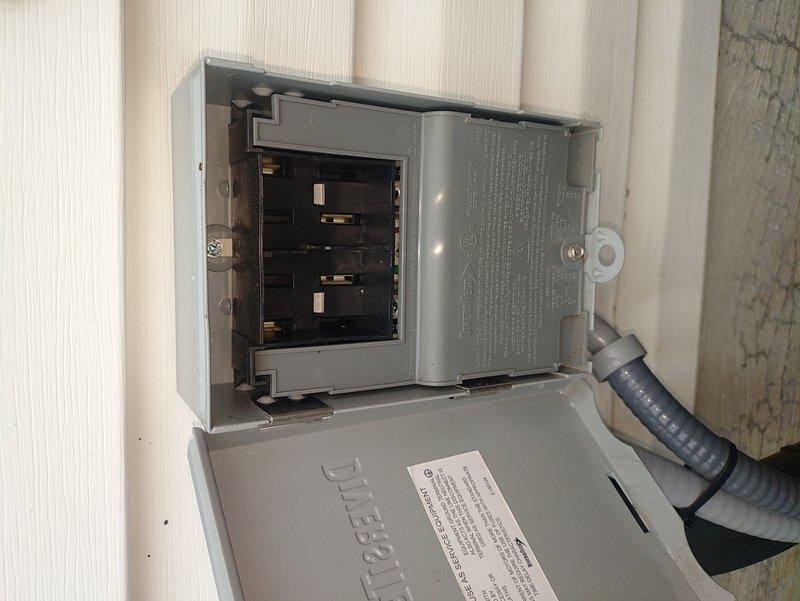 Performed preventative maintenance tune-up on 2-year-old residential air conditioning system. Completed comprehensive inspection of outdoor condenser unit, verified electrical disconnect box operation and connections, confirmed all components functioning within normal parameters. System operating efficiently with no issues identified during service visit.