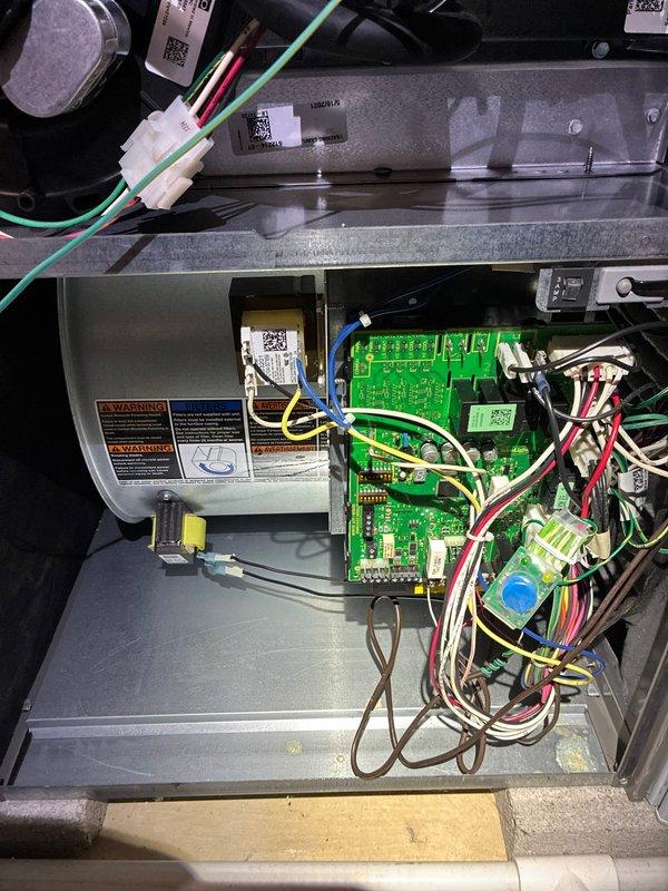 Completed scheduled MVP heating maintenance visit on Lennox furnace system. Performed comprehensive inspection of blower motor, capacitor, control boards, and electrical connections. All components operating within normal parameters, wiring secure, and system functioning properly for continued reliable heating operation.