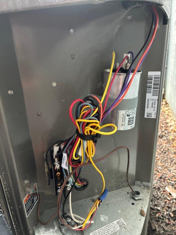 Completed MVP recurring cooling maintenance visit on residential air conditioning system. Performed visual inspection of outdoor condenser unit, verified proper operation of condenser fan and compressor, and inspected electrical components including capacitor and control wiring connections. All components found operating within normal parameters with no immediate service needs identified.