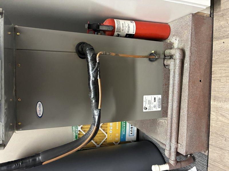 Completed MVP recurring cooling maintenance visit. Performed comprehensive system inspection including examination of evaporator coil fins, refrigerant lines, and mechanical compartment components. Verified proper condition of copper refrigerant piping, insulation integrity on suction lines, and cleanliness of heat exchanger fins. All system components found operating within normal parameters with no deficiencies noted.