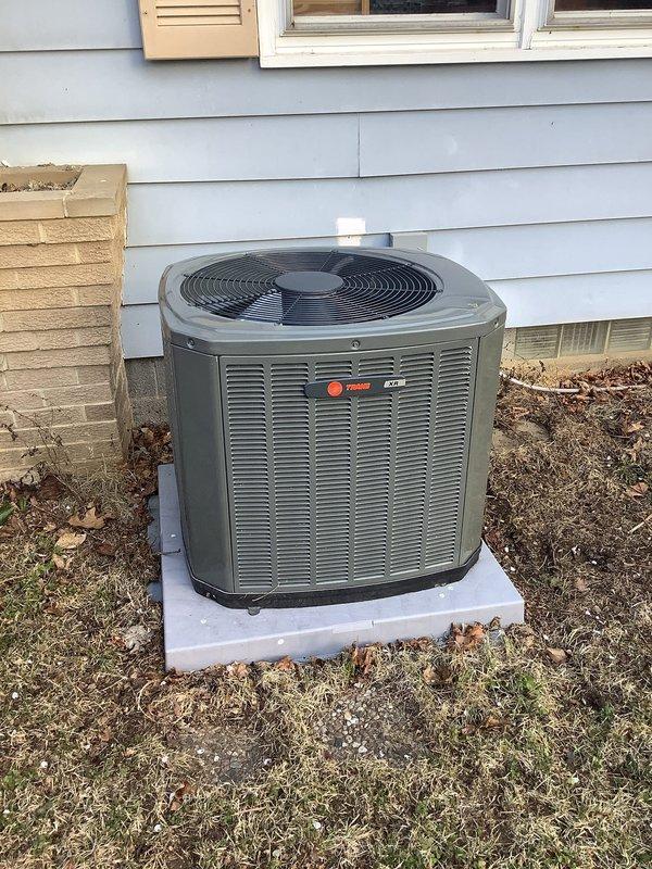 Completed MVP (Maximum Value Program) preventive maintenance on residential Trane air conditioning system. Performed comprehensive inspection of outdoor condenser unit, including electrical connections, capacitor testing, and internal component evaluation. All systems operating within normal parameters upon completion of scheduled maintenance service.