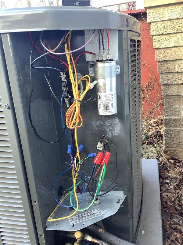 Completed MVP (Maximum Value Program) preventive maintenance on residential Trane air conditioning system. Performed comprehensive inspection of outdoor condenser unit, including electrical connections, capacitor testing, and internal component evaluation. All systems operating within normal parameters upon completion of scheduled maintenance service.