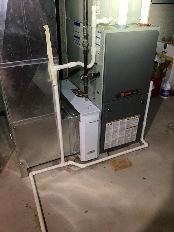 Completed preventive maintenance on residential air conditioning system. Performed comprehensive inspection of indoor evaporator coil, furnace unit, and associated components. Verified proper operation of cooling system, checked refrigerant lines and connections, and inspected condensate drainage. All equipment found operating within normal parameters with no issues identified.
