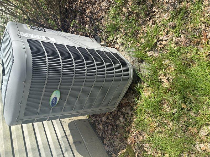 Performed routine maintenance inspection on residential heat pump system. Examined and tested dual relay contactor assembly, confirming proper electrical connections and contact integrity on all terminals. Verified outdoor unit operation, checked condenser coil condition, and ensured proper airflow through louvered ventilation grilles.