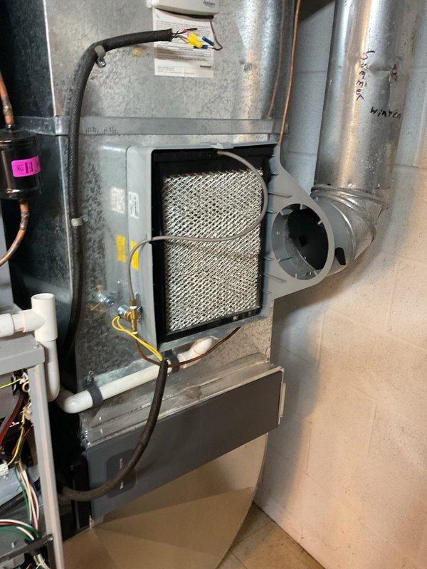 Completed early bird air conditioning tune-up per customer request. Performed standard maintenance inspection of HVAC system, replaced air filter with new pleated media filter, and verified proper operation of furnace/air handler unit and associated refrigerant lines, condensate drainage system, and ductwork connections.