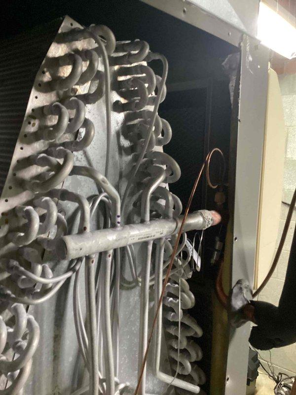Performed routine maintenance inspection on 2-year-old air conditioning system. Evaluated evaporator coil assembly, refrigerant lines, and condensate drain system for proper operation. Assessed ductwork condition and recommended duct cleaning services to improve system efficiency and indoor air quality.