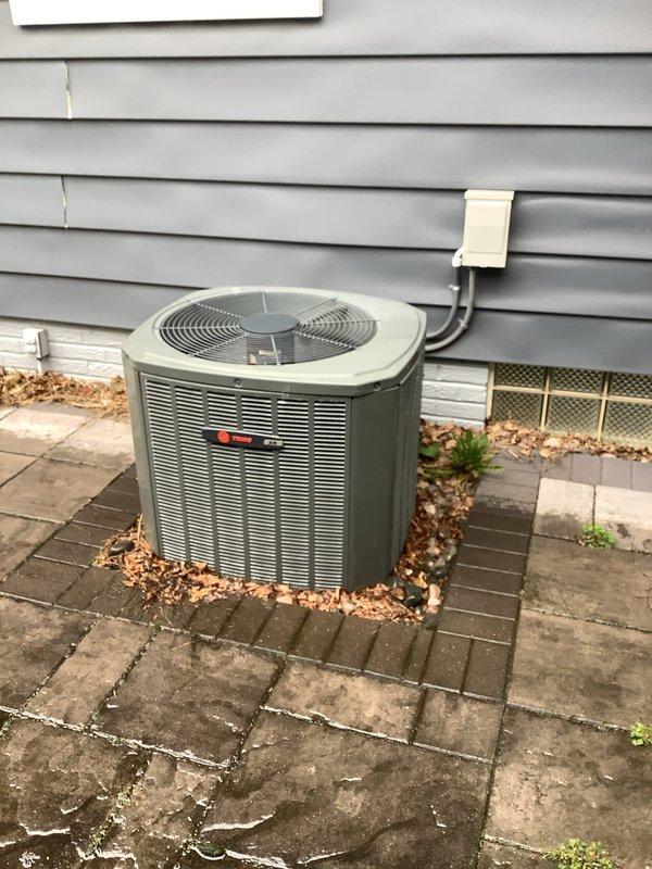 Completed comprehensive air conditioning tune-up on residential Trane condensing unit and Lennox indoor air handler system. Performed standard maintenance procedures including system inspection, filter check, electrical connections verification, and operational testing to ensure optimal cooling performance for the upcoming season.