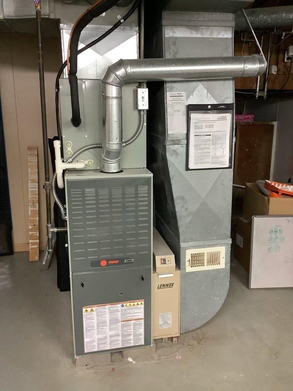 Completed comprehensive air conditioning tune-up on residential Trane condensing unit and Lennox indoor air handler system. Performed standard maintenance procedures including system inspection, filter check, electrical connections verification, and operational testing to ensure optimal cooling performance for the upcoming season.