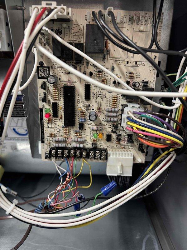 Completed scheduled air conditioning maintenance visit for MVP customer. Performed comprehensive system inspection including examination of control board, gas valve assembly, and electrical connections. All wiring, components, and safety devices were found to be in proper working condition with secure connections throughout the system.