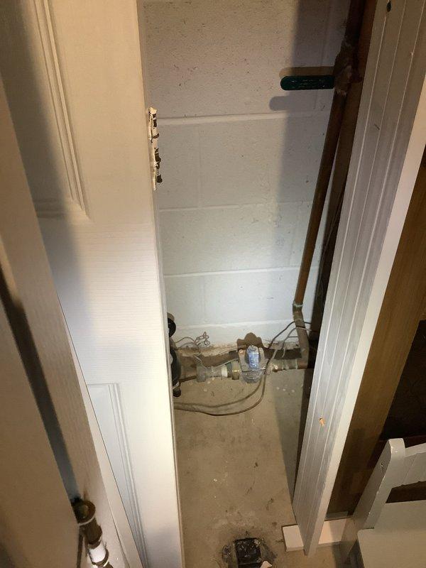 Performed descaling maintenance service on tankless water heater unit located in utility closet. Flushed system using descaling solution to remove mineral buildup and restore optimal heat exchanger efficiency. Verified proper system pressure and operation upon completion.