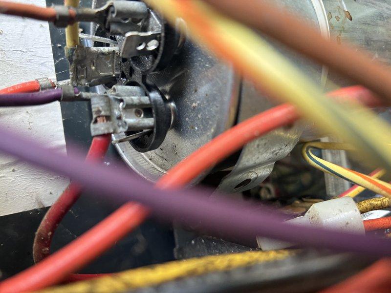 Completed routine MVP cooling maintenance visit on HVAC system. Performed electrical diagnostics using clamp meter to verify proper amperage draws and system performance. Inspected and documented electrical connections, contactors, and terminal blocks, noting all components operating within normal parameters for continued reliable cooling operation.