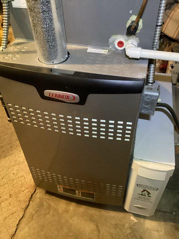 Completed comprehensive AC tune-up on Lennox HVAC system, performing standard preventive maintenance procedures including system diagnostics, temperature differential measurements, and operational testing of all components. Customer enrolled in MVP maintenance program for continued service coverage.
