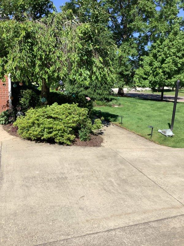 Responded to service call for non-operational post light fixture. Performed diagnostic troubleshooting to identify power loss issue at exterior lighting location. Upon inspection and testing, determined root cause of power interruption and resolved the electrical fault without requiring replacement parts or components.