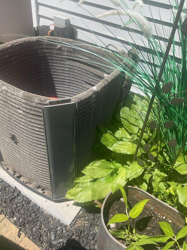 Completed comprehensive AC maintenance on residential cooling system. Inspected outdoor condenser unit, verified proper operation of heat exchange fins and components, and replaced interior air filter with new pleated filter. All equipment tested and confirmed operating within normal parameters.