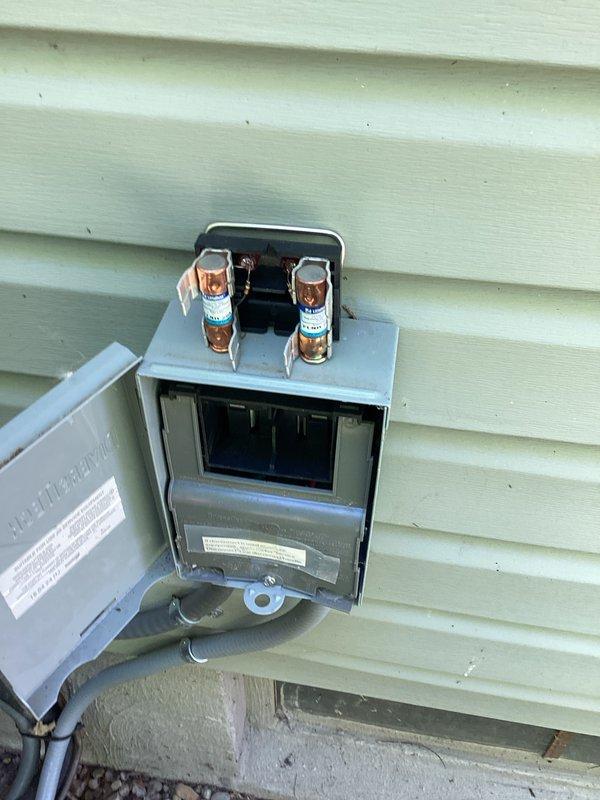 Completed annual maintenance inspection on residential air conditioning system as part of MVP membership program. Performed comprehensive evaluation including inspection of evaporator coil assembly, verified electrical disconnect and fuse integrity, cleaned accessible components, and confirmed system operational parameters meet manufacturer specifications. Unit operating normally with no deficiencies noted at time of service.