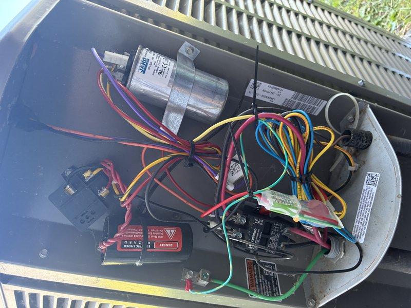 Completed routine HVAC maintenance visit for MVP customer's air conditioning system. Performed comprehensive inspection of outdoor unit, including examination of electrical components, capacitor, contactor assembly, and wiring connections. All components were found to be in proper working condition with secure connections and no visible signs of wear or damage requiring immediate attention.
