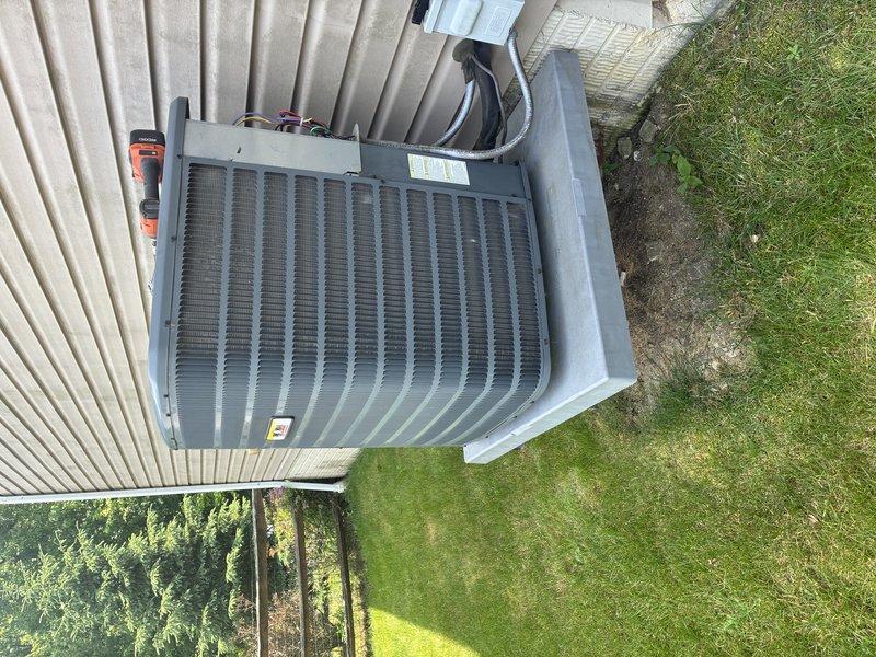 Completed MVP cooling maintenance visit on residential air conditioning system. Performed comprehensive inspection of outdoor condenser unit and indoor blower assembly, including visual examination of compressor, refrigerant lines, electrical connections, and squirrel cage blower wheel. Documented system condition with photos showing all major components operating within normal parameters.