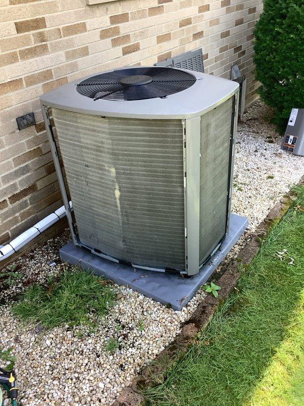 Completed MVP cooling maintenance visit on 3-year-old residential air conditioning system. Performed comprehensive inspection of outdoor condenser unit, verified refrigerant pressures and temperatures using digital gauges, checked all copper line connections and brass fittings for proper operation, and confirmed system is operating within manufacturer specifications for the cooling season.