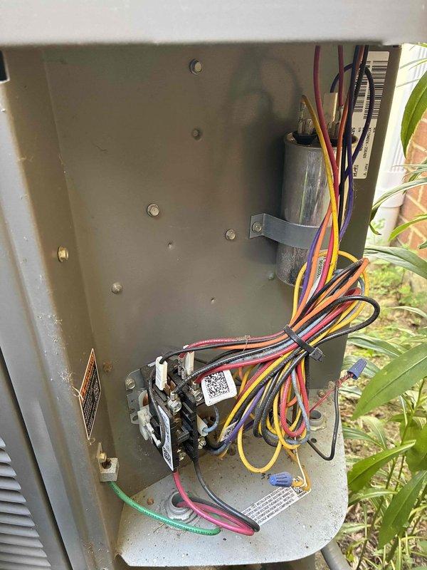 Completed annual air conditioning tune-up on six-year-old Luxaire HVAC system. Performed comprehensive inspection of outdoor condenser unit including electrical contactors, capacitor, and all wiring connections; verified proper operation of indoor air handler. Installed new air filter per customer request and confirmed system operating within normal parameters with no deficiencies noted.