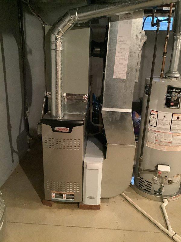 Completed comprehensive tune-up on 13-year-old residential air conditioning system with Lennox furnace and outdoor condensing unit. Performed full system inspection, cleaned condenser coils, checked refrigerant levels, tested electrical connections, and verified proper airflow throughout the system. Customer renewed maintenance plan agreement at time of service.