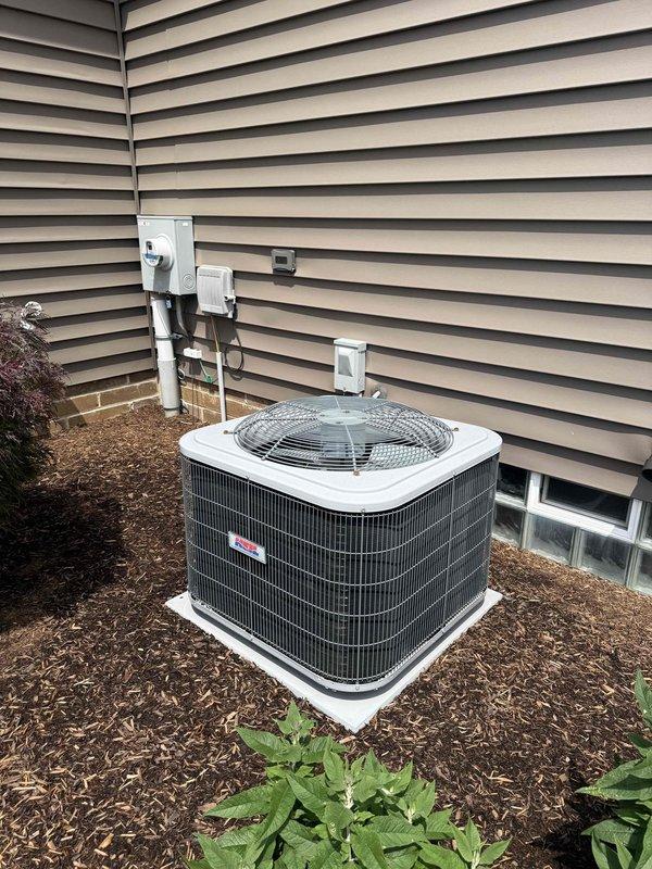 Completed scheduled preventive maintenance cooling visit on residential air conditioning system. Performed comprehensive inspection of outdoor condensing unit, including examination of electrical components, capacitor, contactor, and wiring connections. All components found operating within normal parameters. Unit exterior and surrounding area maintained in clean condition with proper clearances from landscaping and building structure.