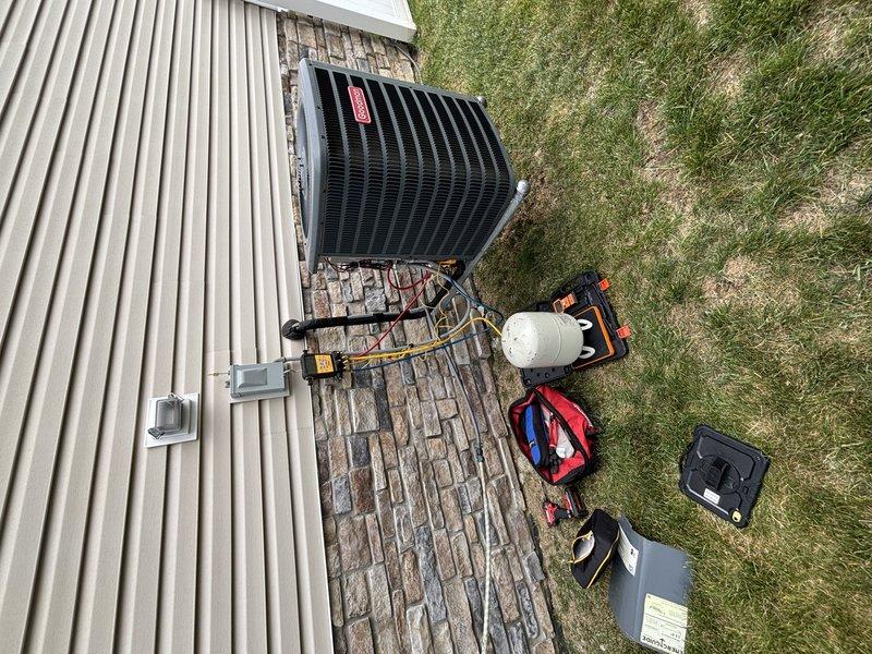 Completed scheduled BS-MVP cooling maintenance visit on Goodman air conditioning system. Performed comprehensive inspection of outdoor condensing unit, verified proper operation of all components, and documented equipment condition with photographs. Unit operating within normal parameters with no issues identified during this routine preventive maintenance service.