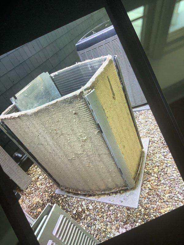 Responded to no cool call on Lennox rooftop unit that was not operating. Upon arrival, performed diagnostic check on system and documented equipment condition including outdoor condensing unit and ductwork components. Verified unit status and captured photographic documentation of installation for service records.