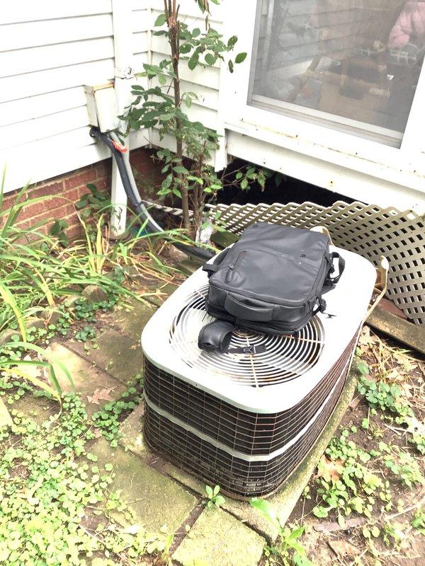 Conducted on-site evaluation for replacement of 31-year-old residential air conditioning system. Assessed existing outdoor condensing unit and indoor air handler, documented equipment conditions through photographic documentation, and provided comprehensive replacement estimate for complete HVAC system upgrade.