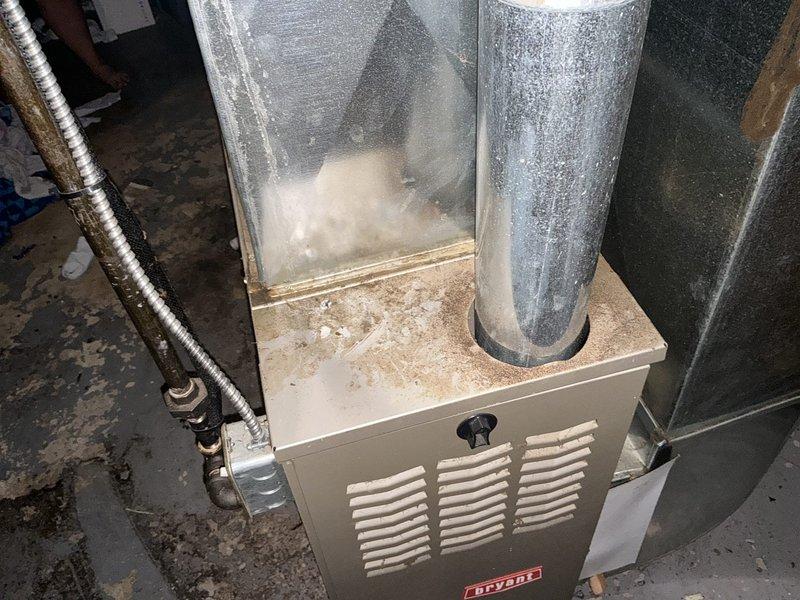 Provided estimate for complete air conditioning system replacement on 31-year-old unit with over $1,600 in quoted repairs. Coordinated with property owner remotely and confirmed appointment with tenant for system replacement consultation. Documented existing Bryant furnace installation and current thermostat configuration for replacement planning.