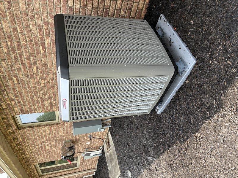Performed annual preventative maintenance tune-up on 1-year-old residential air conditioning system. Inspected outdoor condenser unit, verified proper operation of all components, checked refrigerant levels, and tested electrical connections using diagnostic equipment. Unit found to be in excellent operational condition with no deficiencies noted.