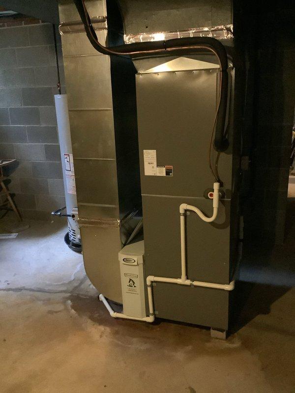 Completed MVP recurring cooling maintenance visit on residential split system. Performed standard inspection of indoor furnace unit and outdoor Lennox condenser. Verified proper operation of both components, checked refrigerant levels, and confirmed all electrical connections secure. System operating within normal parameters at time of service.