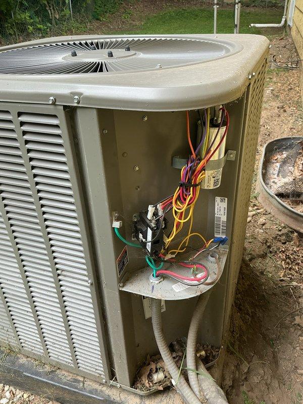 Completed routine maintenance service on a 2-year-old furnace system. Replaced the existing Aprilaire 413 air filter (16 x 25 x 4) with a new unit to ensure proper airflow and system efficiency. Verified furnace operation and confirmed all components functioning within normal parameters.