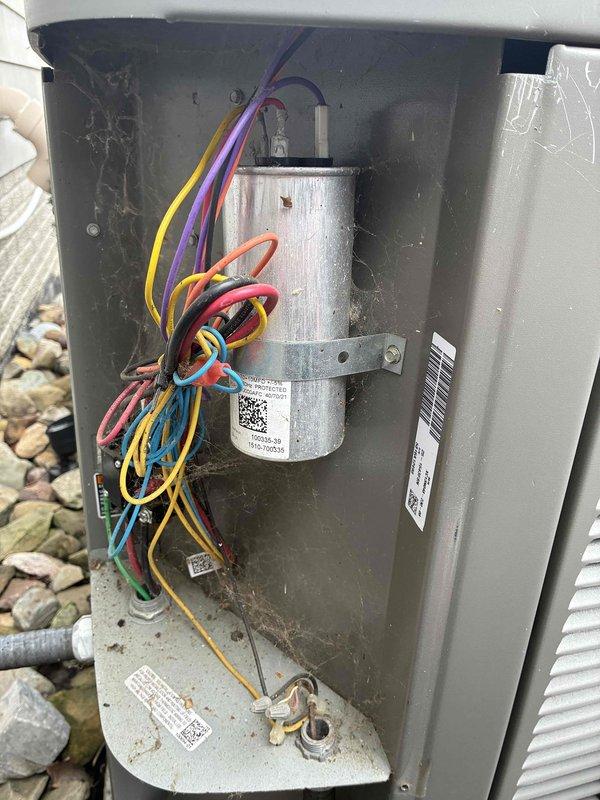 Completed scheduled BS-MVP preventive maintenance cooling visit on 9-year-old residential air conditioning system. Performed comprehensive inspection of outdoor condenser unit, including visual assessment of cabinet condition, electrical connections, and capacitor. All components found operating within normal parameters with no deficiencies noted at time of service.