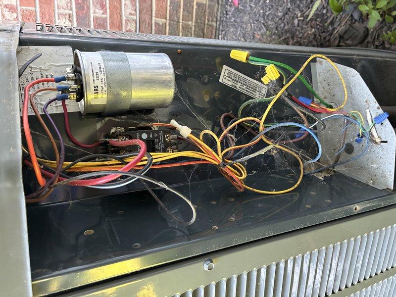 Completed routine maintenance visit on 11-year-old residential air conditioning system for MVP customer. Performed comprehensive inspection of outdoor condenser unit, verified proper operation of compressor and fan motor, and examined electrical components including capacitor and wiring connections. All components found to be functioning within normal parameters with no immediate repairs required at time of service.