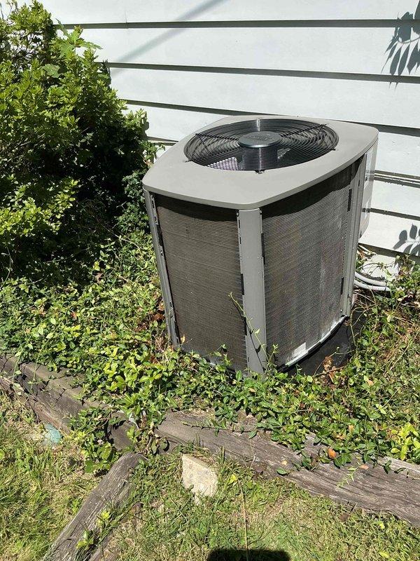 Completed preventive maintenance cooling visit on one-year-old residential air conditioning system. Performed standard diagnostic testing including refrigerant pressure checks using manifold gauges, inspected condenser unit operation, verified proper airflow through coil and fan assembly, and confirmed system performance within manufacturer specifications.
