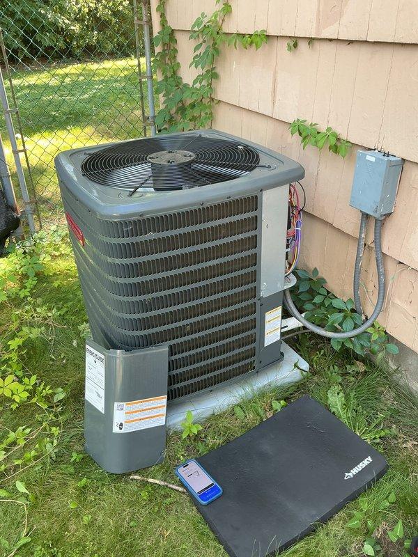 Completed MVP cooling maintenance visit on residential air conditioning system. Performed comprehensive inspection of outdoor condensing unit, including visual assessment of electrical components, capacitor, and condenser coils. All components found operating within normal parameters with no deficiencies noted. Unit photographed and documented for service records.