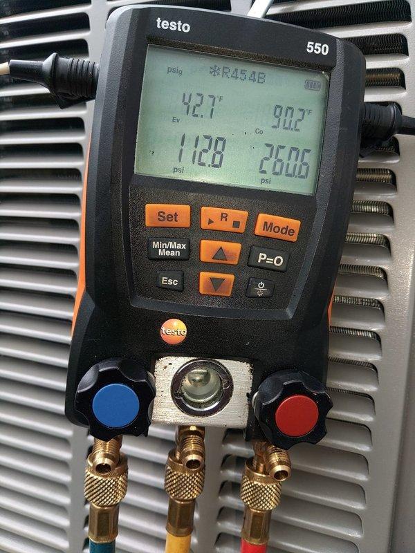 Completed installation of a 90% efficiency furnace and air conditioning system. System was fully charged with R454B refrigerant and pressures were verified using digital manifold gauges, with readings stabilized at appropriate operating parameters. Replaced faulty ELNE 40 amp fuses in the disconnect to ensure proper electrical protection for the outdoor condensing unit. All electrical connections were secured, refrigerant lines were properly insulated, and the system was tested for proper operation across all modes. Unit is operating within manufacturer specifications.